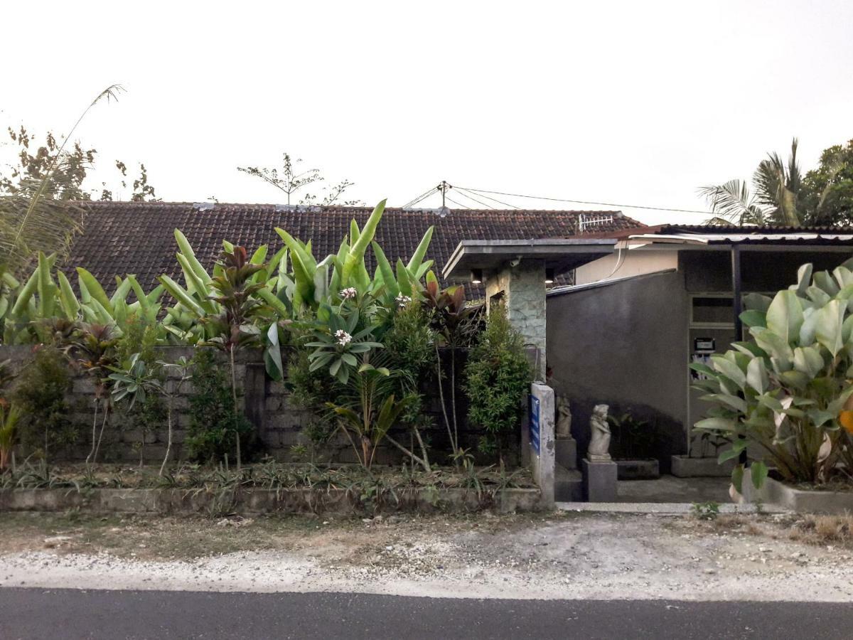 Paranyogan Homestay 2 Jimbaran  Exterior photo