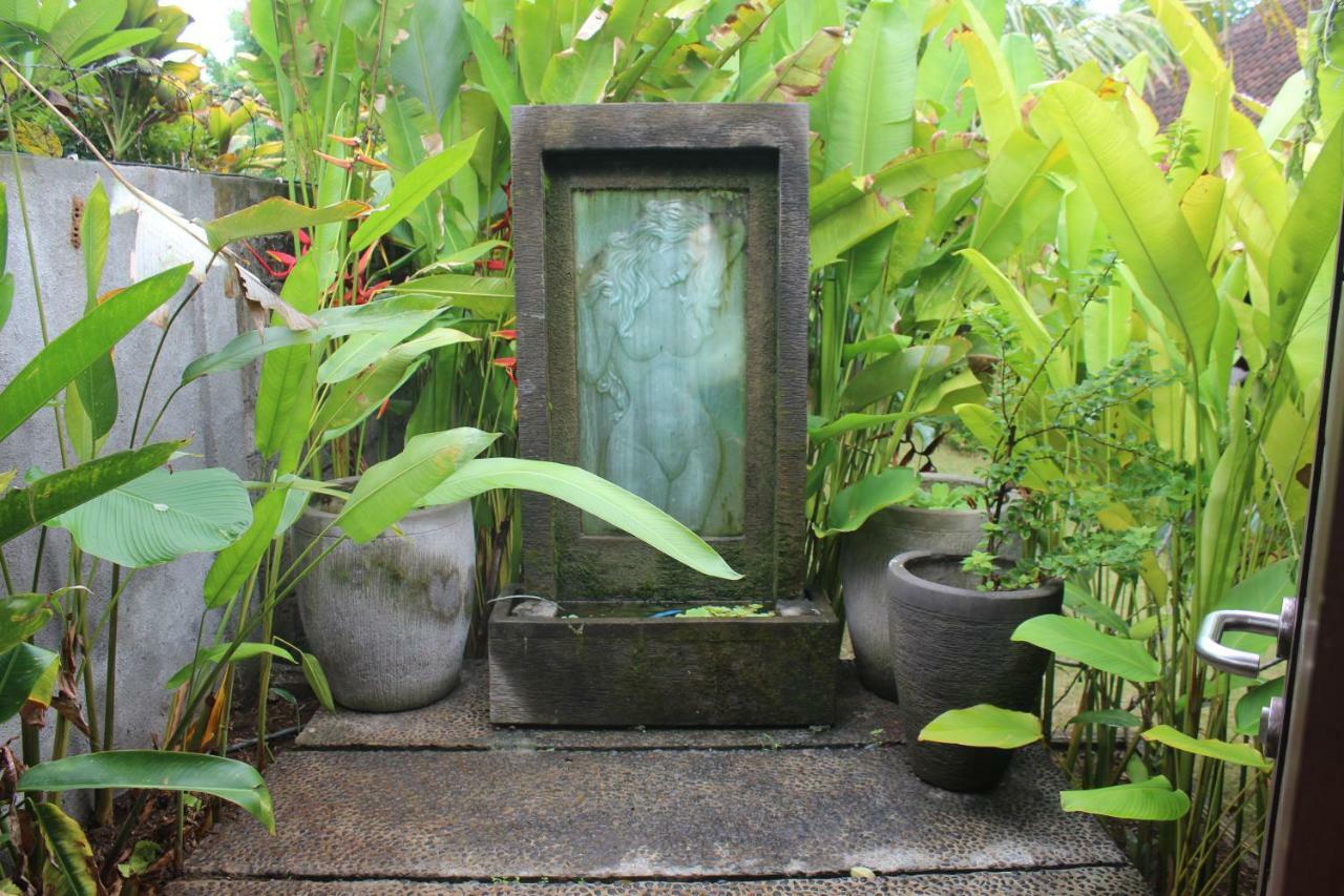 Paranyogan Homestay 2 Jimbaran  Exterior photo
